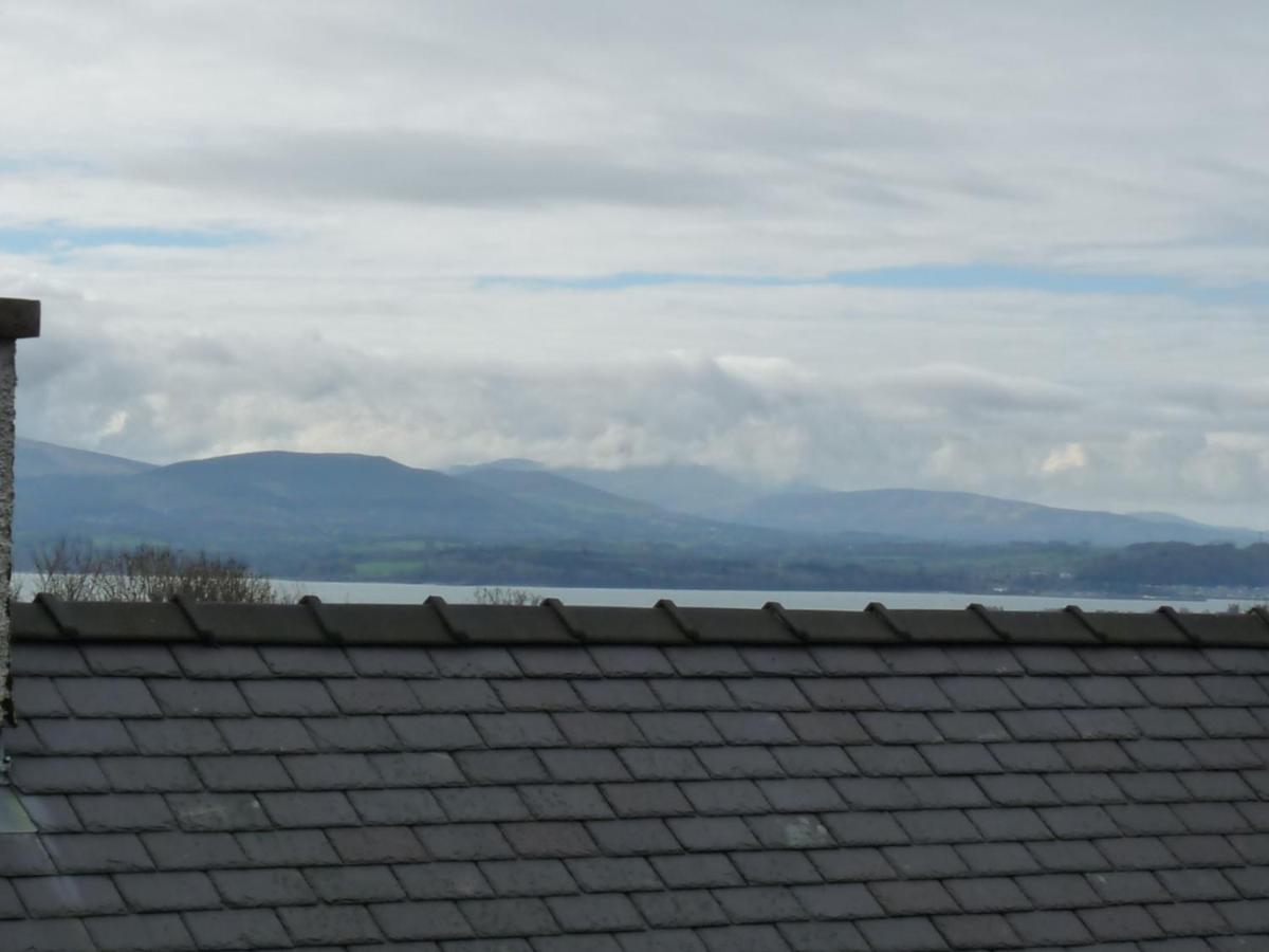 Gwyndaf Holiday Cottage Llangoed Exterior photo